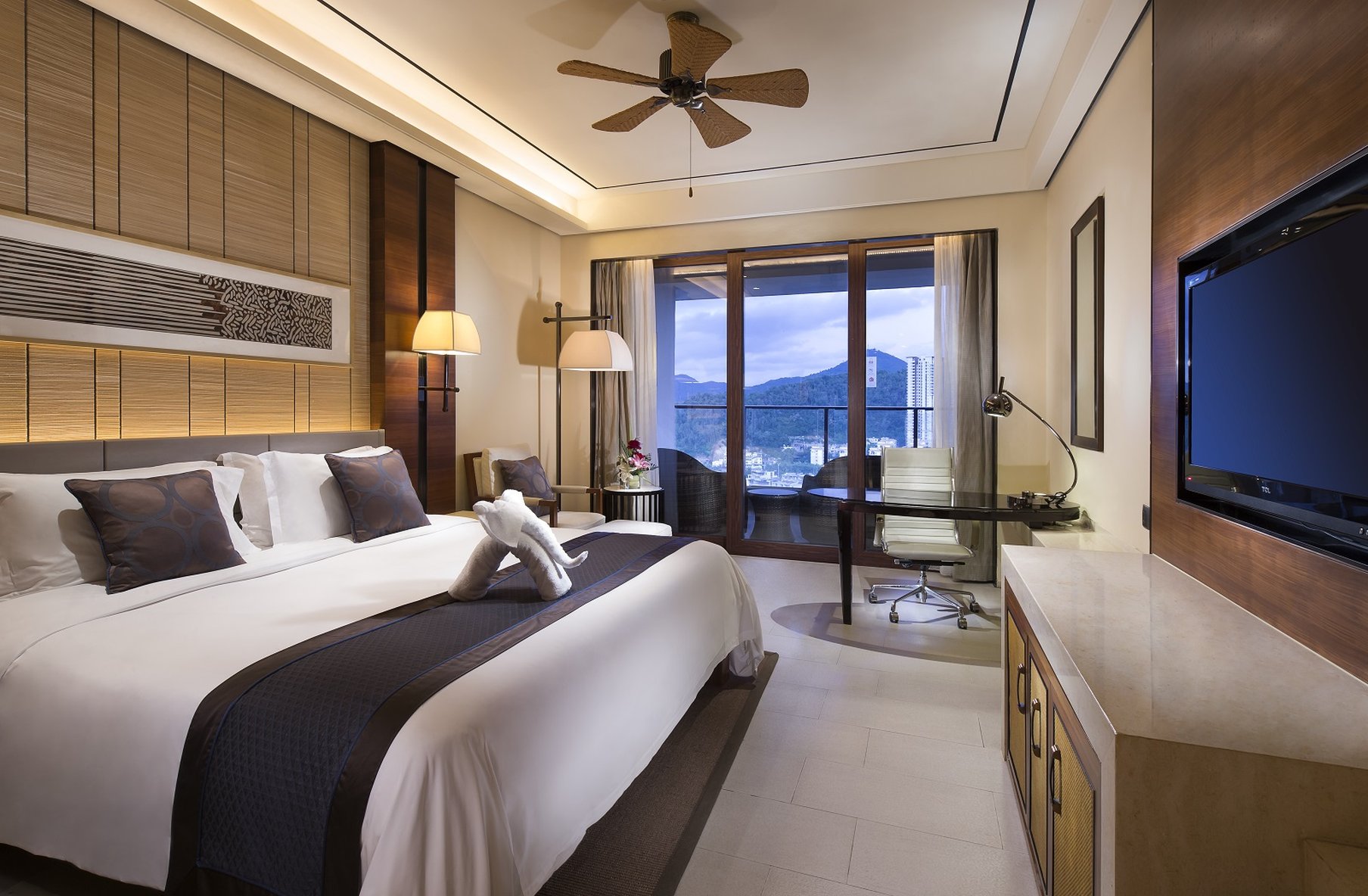 crowne plaza sanya city center by ihg