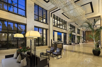 Crowne Plaza Sanya City Center By Ihg,Sanya>>Hainan,4 star