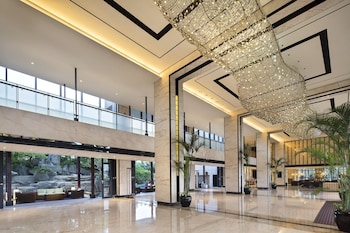Crowne Plaza Sanya City Center By Ihg,Sanya>>Hainan,4 star