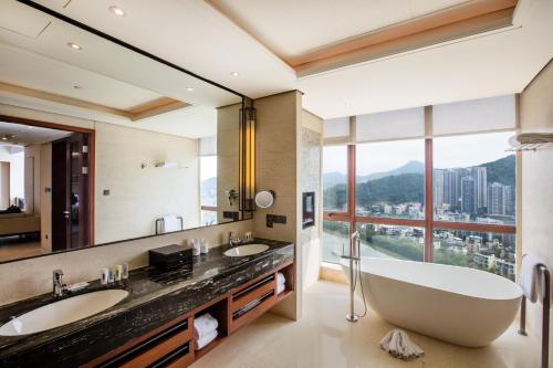 sanya
