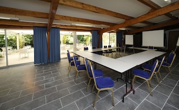 hotel du lac foix
