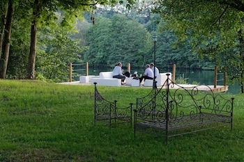 hotel du lac foix