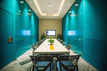 holiday inn express ningbo fenghua an ihg hotel