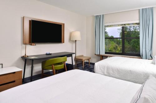 fairfield inn and suites by marriott canton