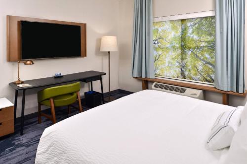 fairfield inn and suites by marriott canton