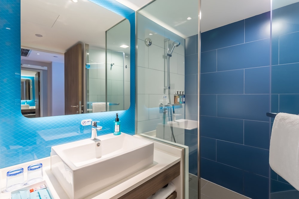 holiday inn express xian ancient town west an ihg hotel