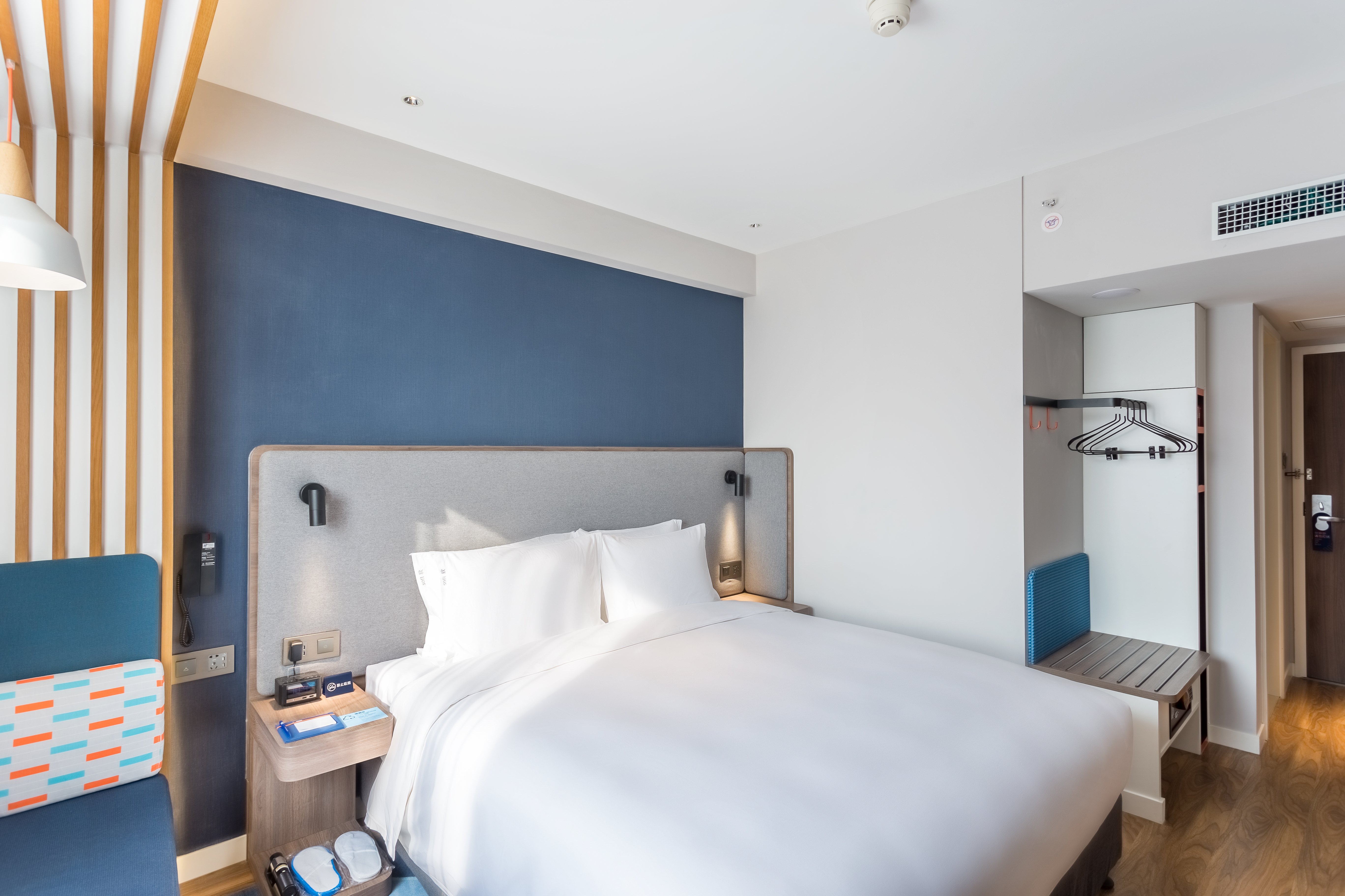 holiday inn express xian ancient town west an ihg hotel
