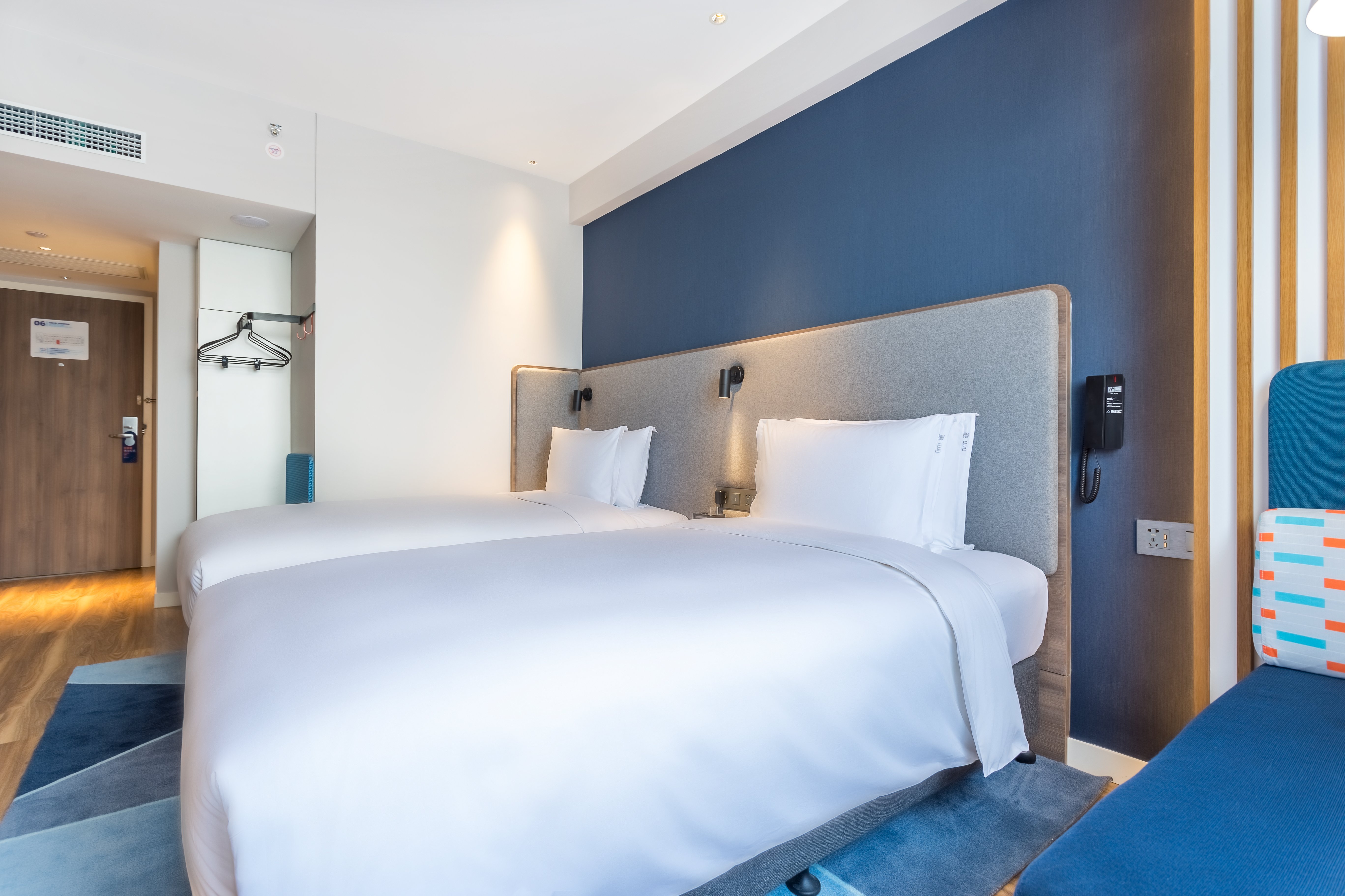 holiday inn express xian ancient town west an ihg hotel