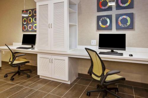 home2 suites by hilton west bloomfield detroit