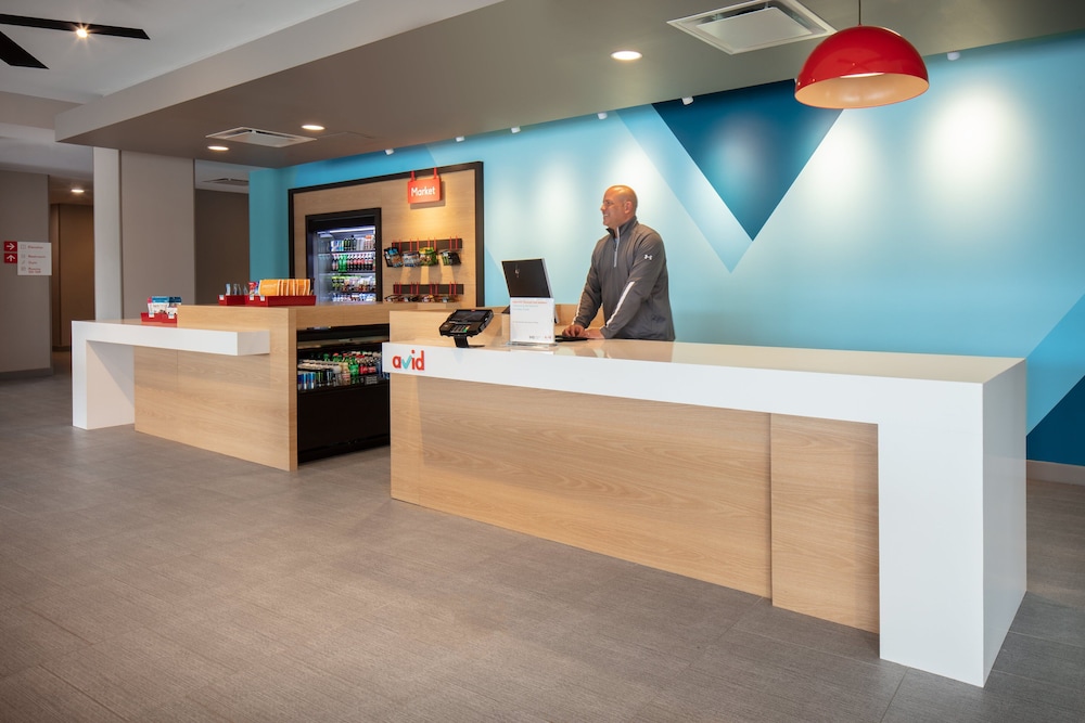 avid hotels madison monona an ihg hotel
