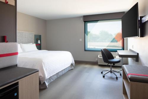 avid hotels madison monona an ihg hotel