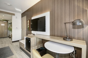 wyndham garden sacramento airport natomas