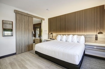 wyndham garden sacramento airport natomas