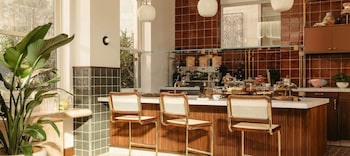 the hoxton downtown la