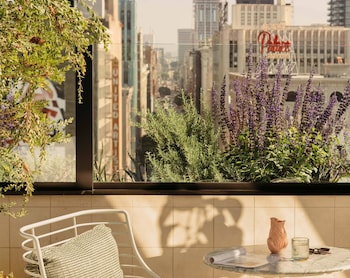 the hoxton downtown la