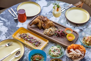 the hoxton downtown la
