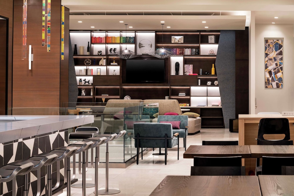 tru by hilton denver downtown convention center