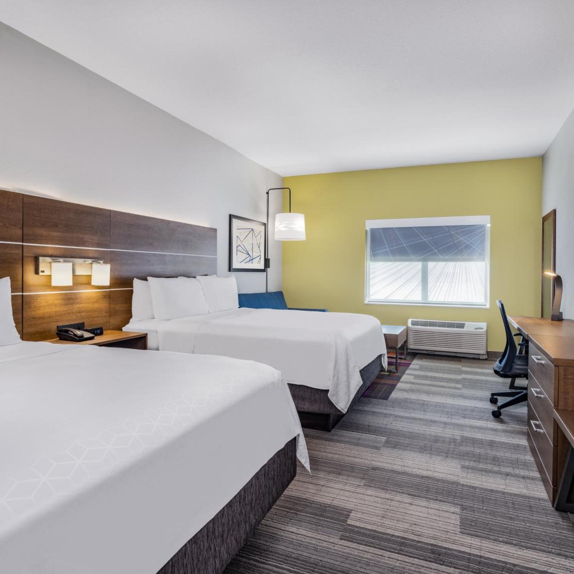 holiday inn express and suites ruskin an ihg hotel