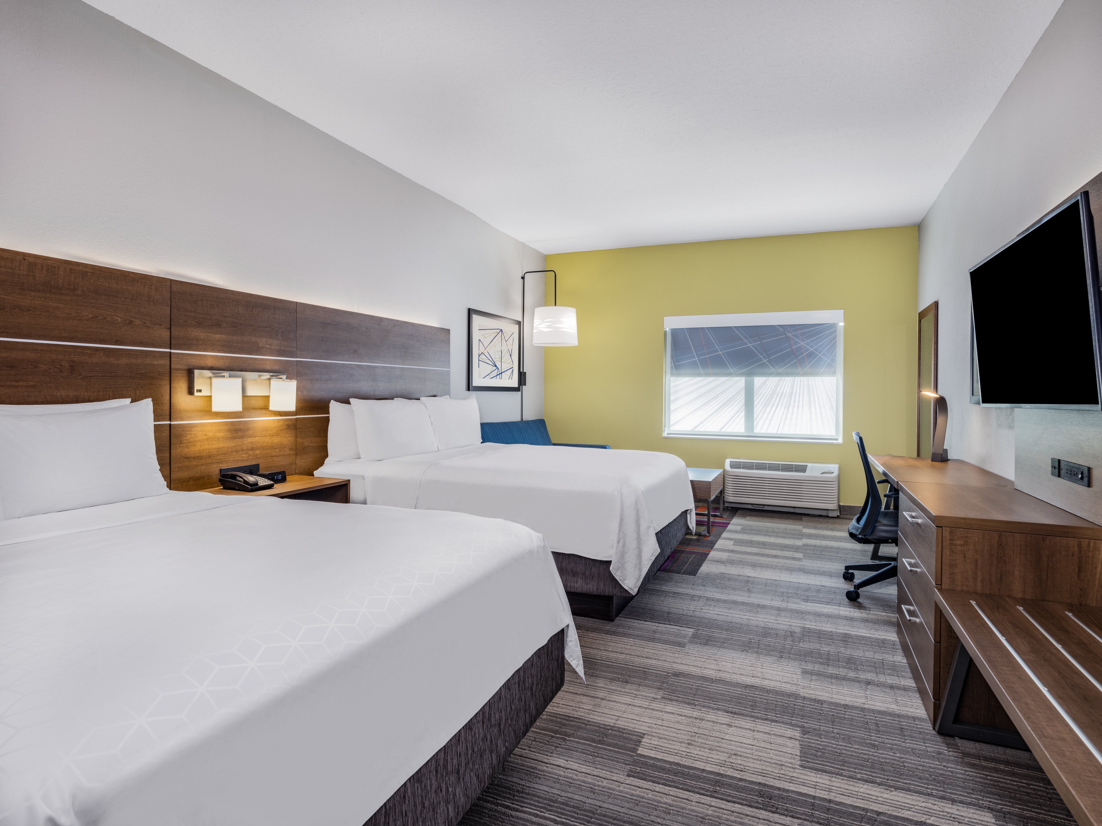 holiday inn express and suites ruskin an ihg hotel