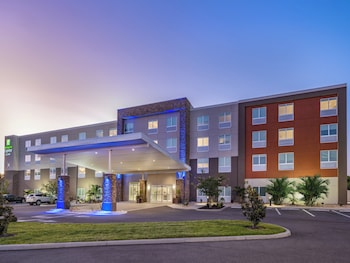 Holiday Inn Express & Suites Ruskin, An Ihg Hotel,Ruskin>>Apollo Beach,2.5 star
