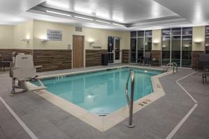 fairfield inn and suites by marriott indianapolis greenfield