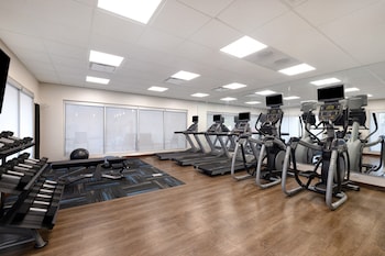 Holiday Inn Exp & Sts Ann Arbor - University South,Pittsfield>>Ann Arbor,2.5 star
