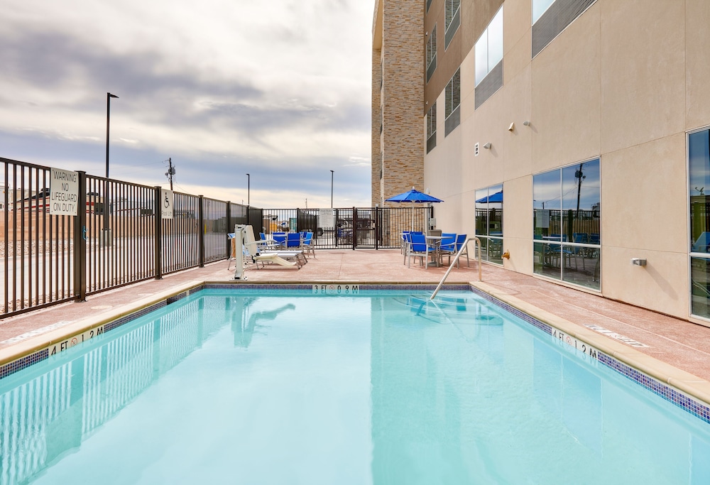 holiday inn express kermit an ihg hotel