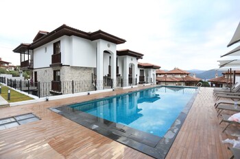 verde suites akyaka