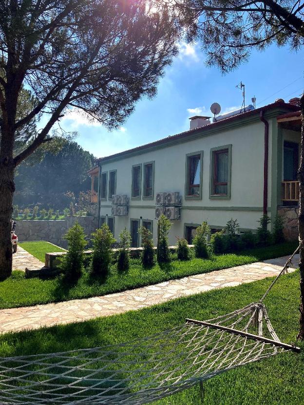 elyada otel ve bag evi