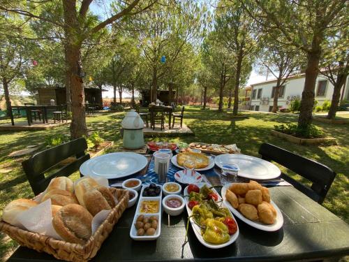 elyada otel ve bag evi