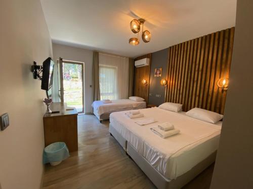 elyada otel ve bag evi