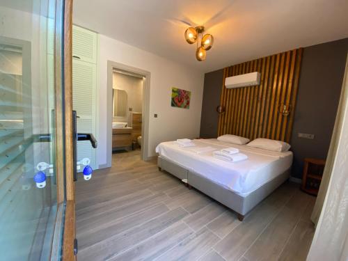 elyada otel ve bag evi