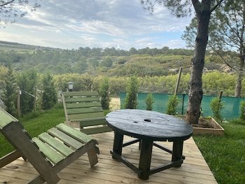 elyada otel ve bag evi