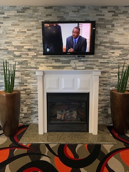 comfort inn and suites