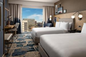 the otis hotel autograph collection