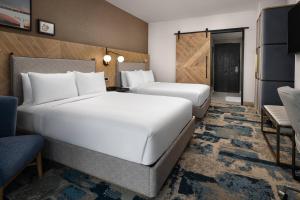 the otis hotel autograph collection