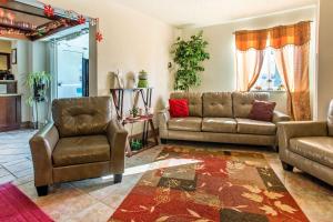 Quality Inn,Moriarty>>Albuquerque,3 star