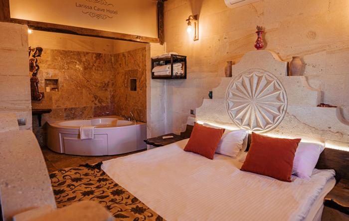 larissa cave hotel