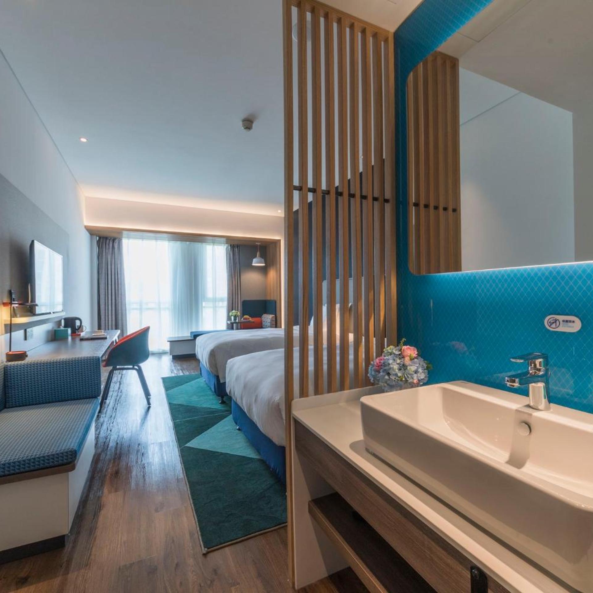 holiday inn express qingdao chengyang central an ihg hotel