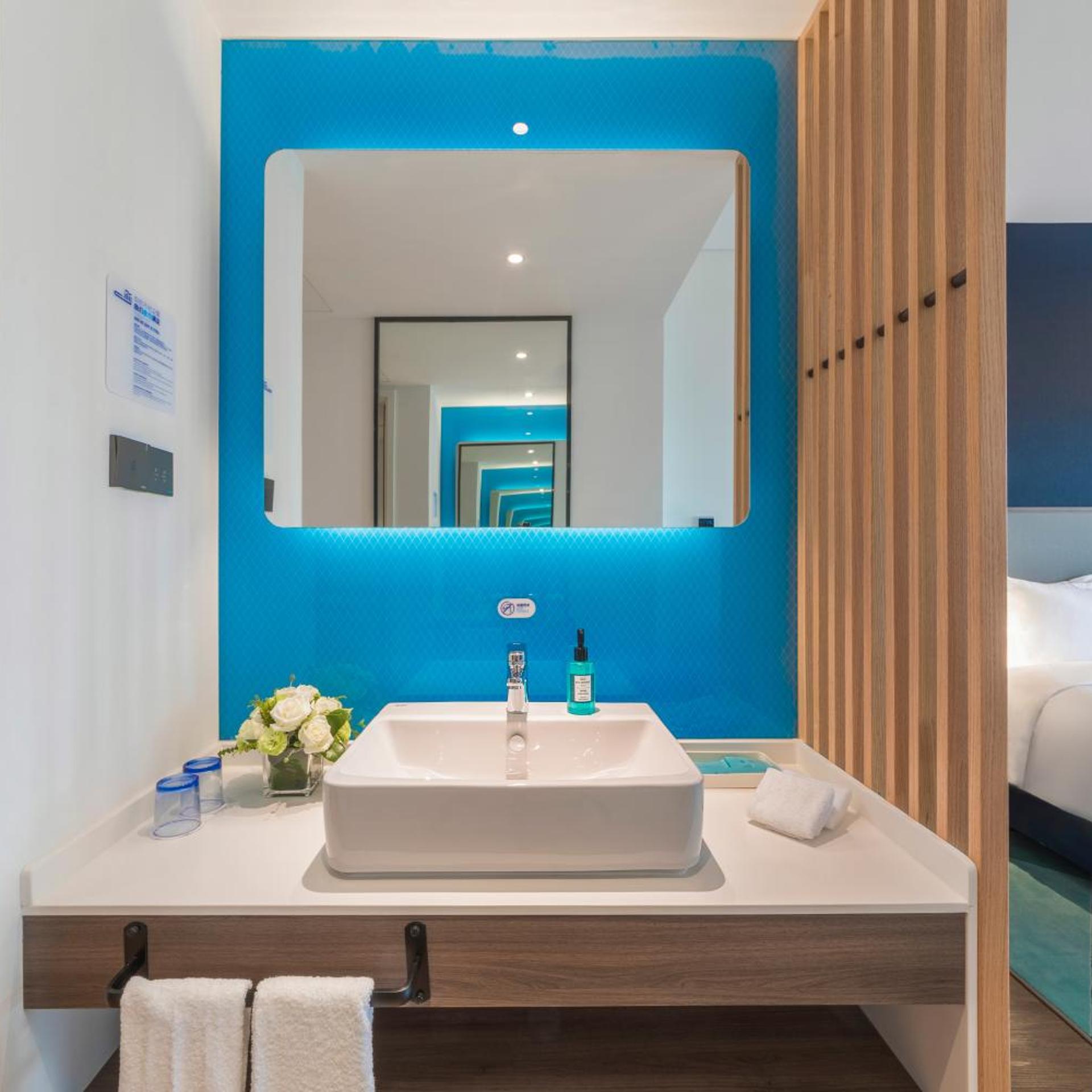 holiday inn express qingdao chengyang central an ihg hotel