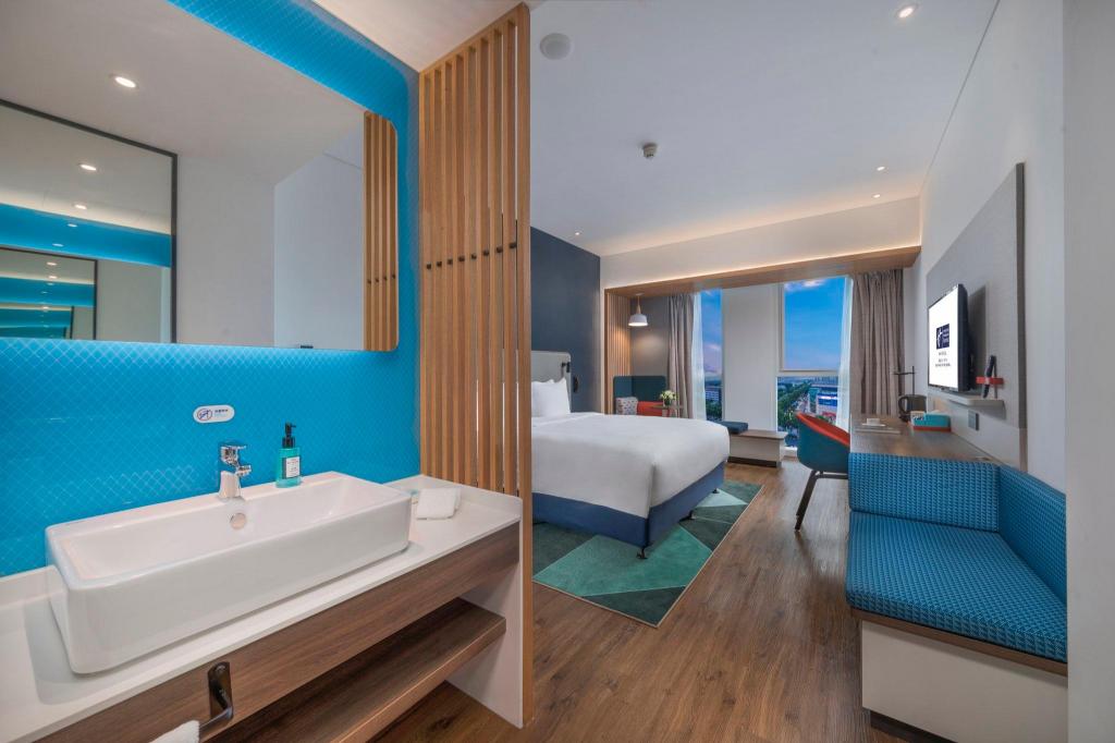 holiday inn express qingdao chengyang central an ihg hotel