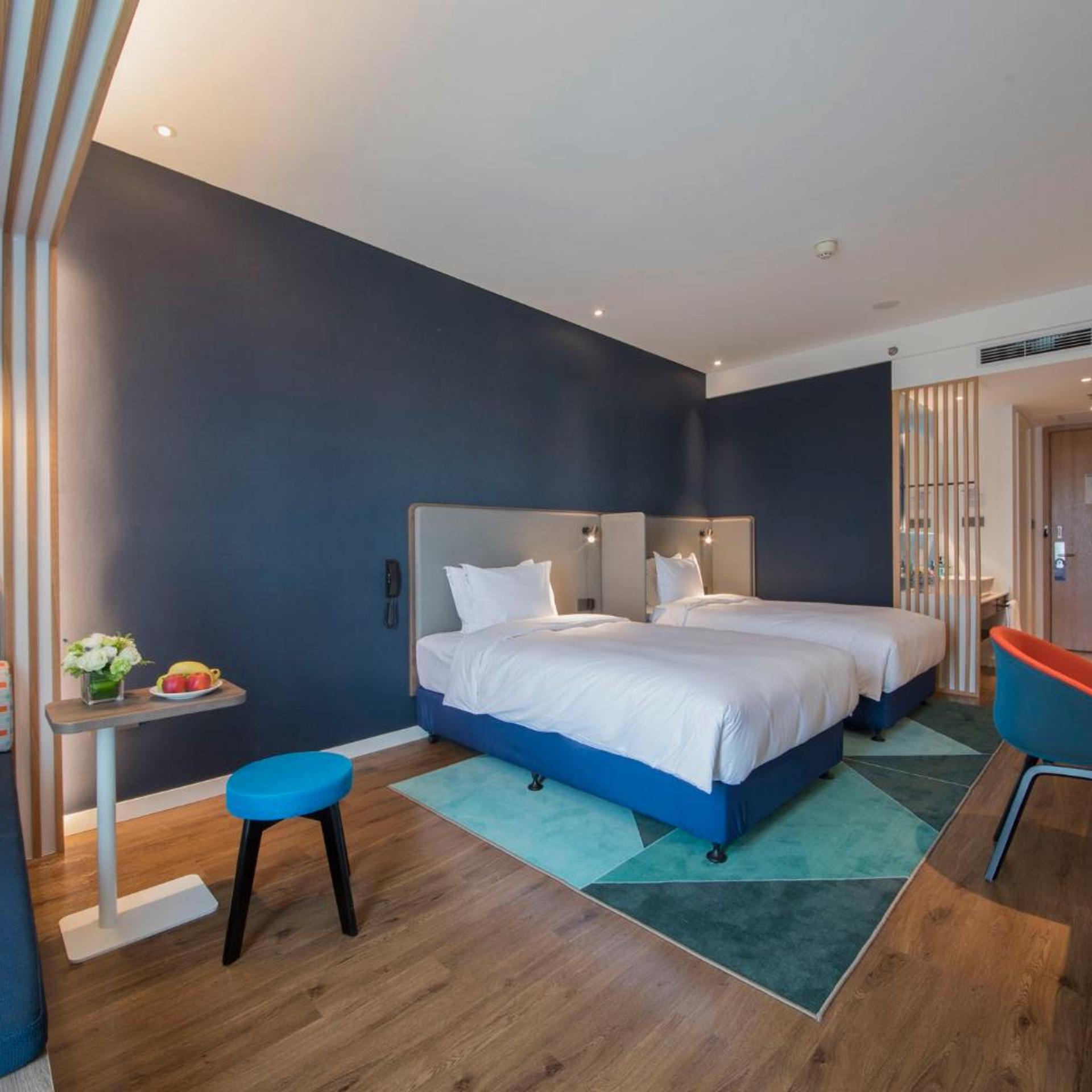 holiday inn express qingdao chengyang central an ihg hotel
