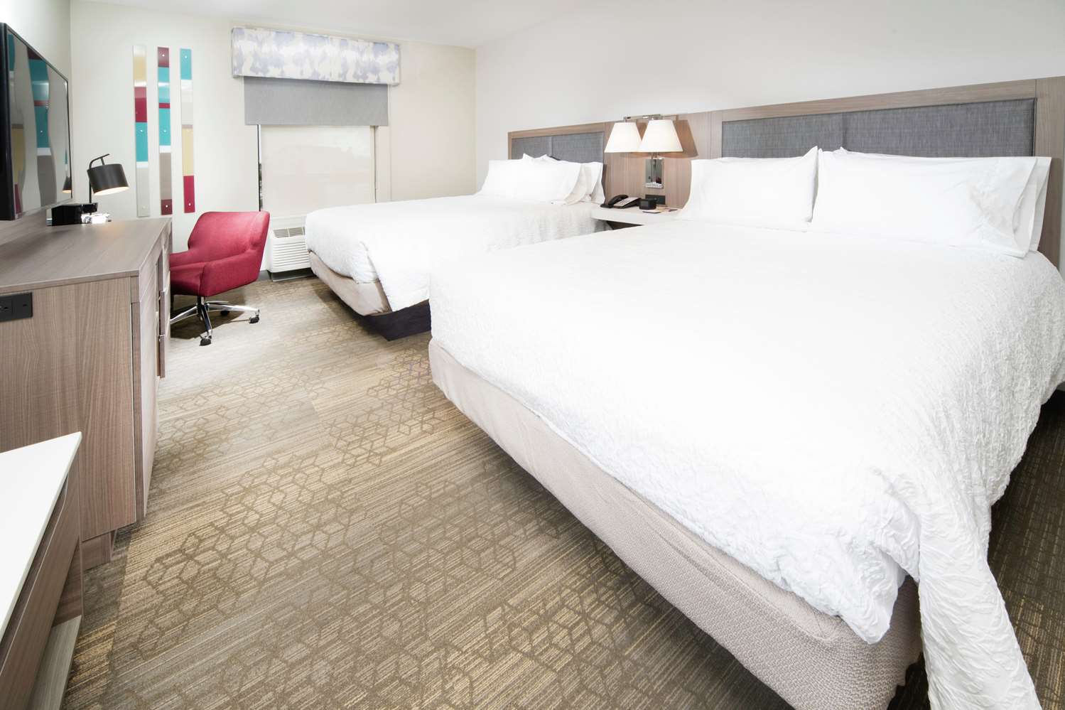hampton inn and suites santa maria