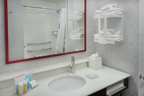 hampton inn by hilton burley
