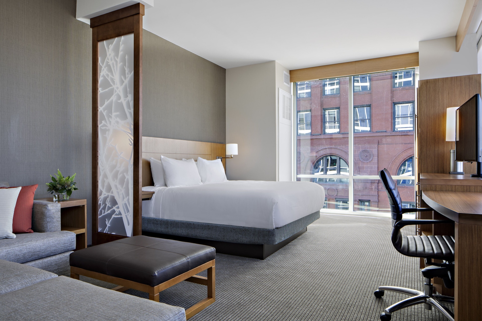 hyatt place grand rapids downtown