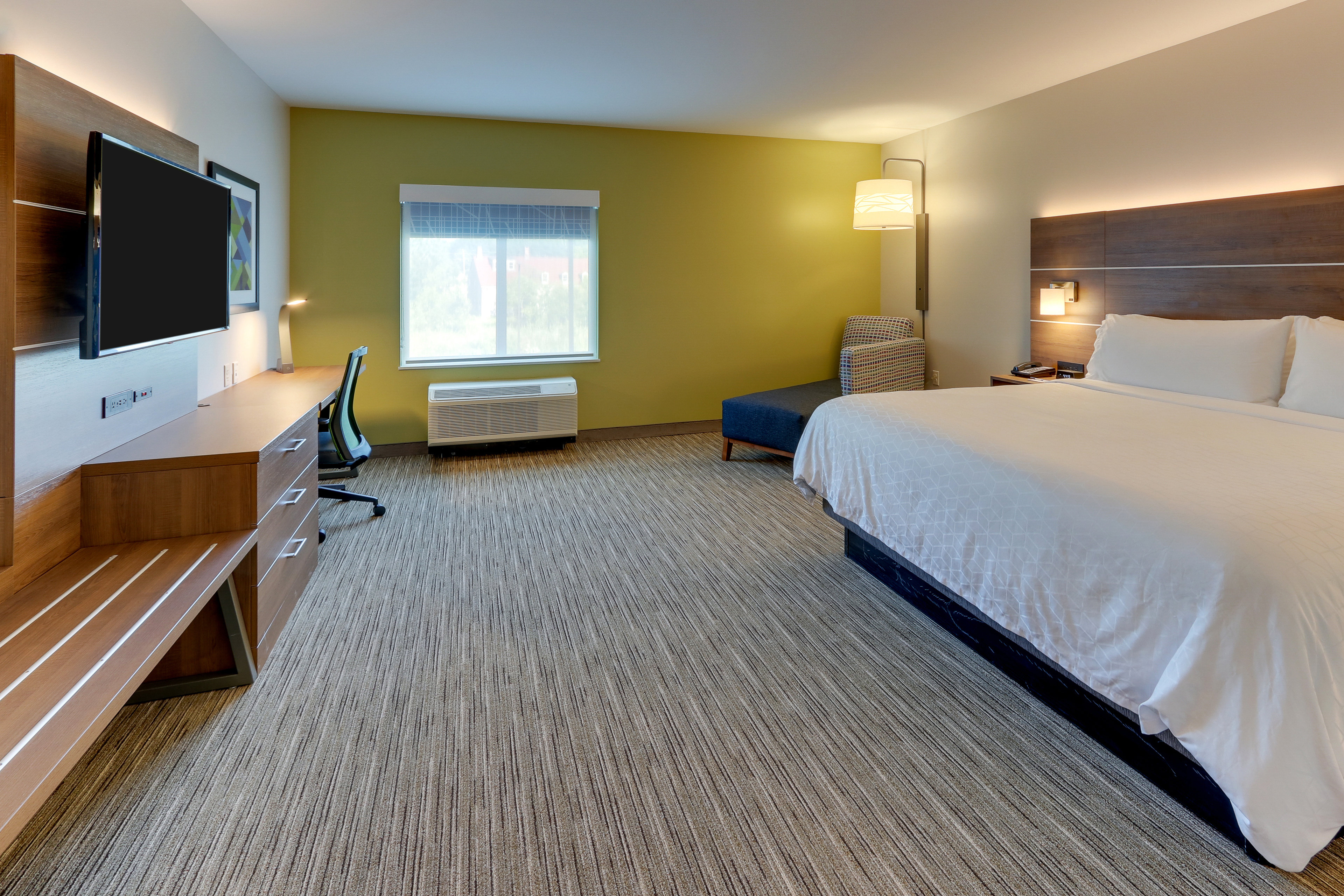 hol inn exp saugerties hudson valley