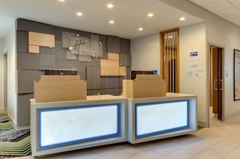 hol inn exp saugerties hudson valley