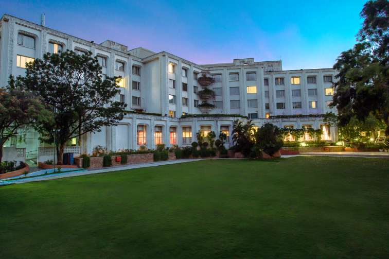 Taj Deccan,Banjara Hills,5 star