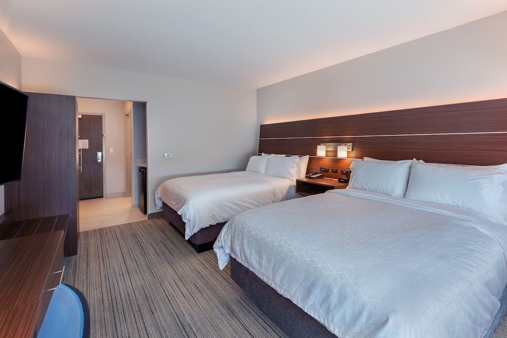 holiday inn express and suites parsons an ihg hotel