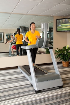 holiday inn express and suites parsons an ihg hotel